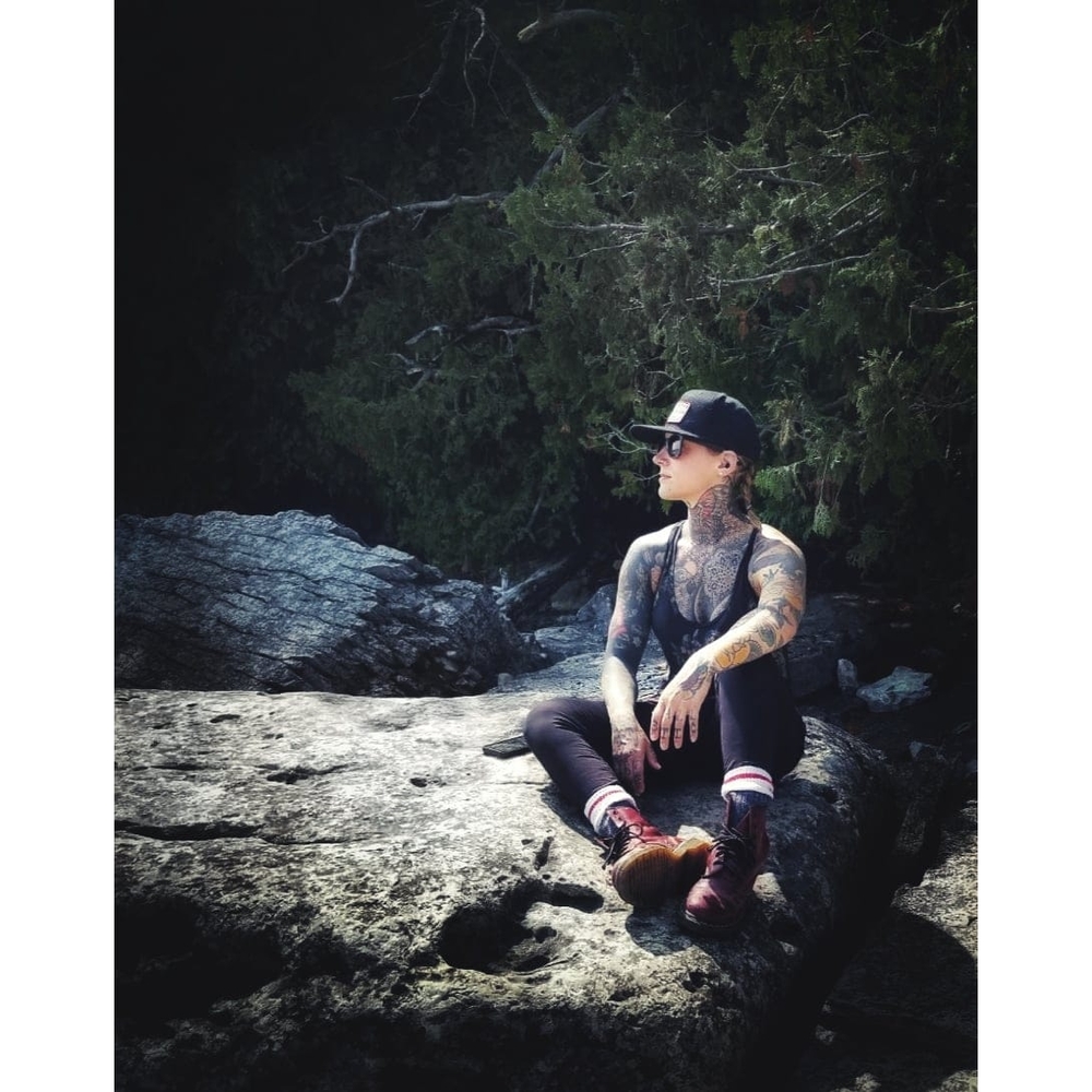 Meet your Posher, Hilary